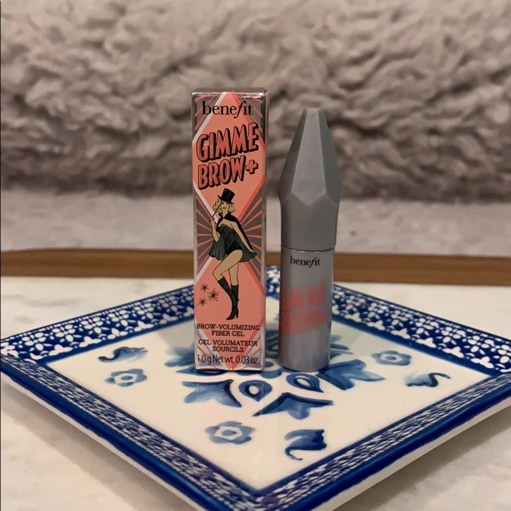 5 for $15: Benefit Gimme Brow+ mini shade 3